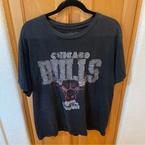 Chicago Bulls Windy City Hardwood Classics Black T-Shirt Men’s Large NBA